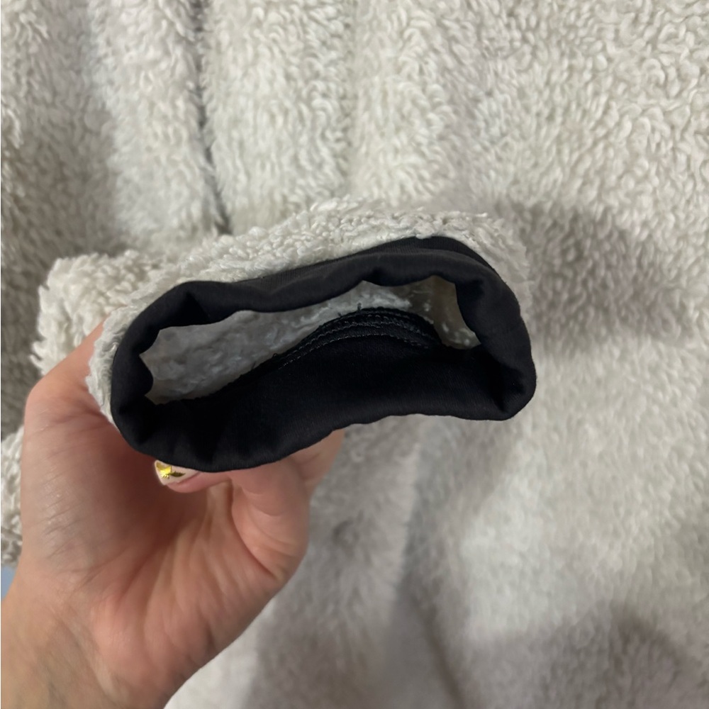 Helly Hansen White Precious Pullover - image 3